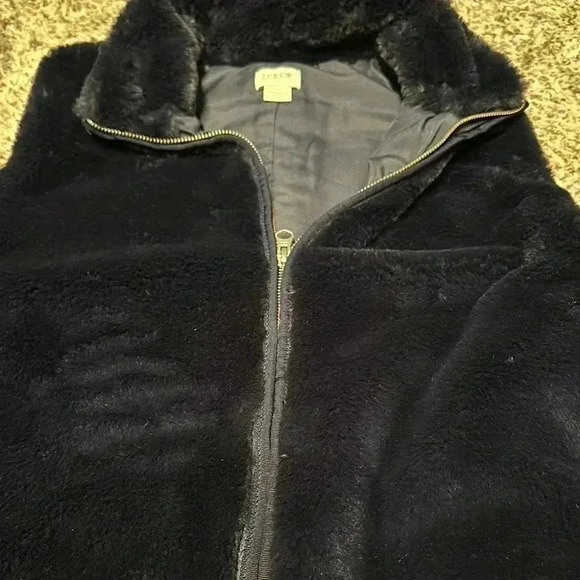 J Crew‎ Navy Blue Faux Fur Zipper Front Vest Size medium - Picture 1 of 3